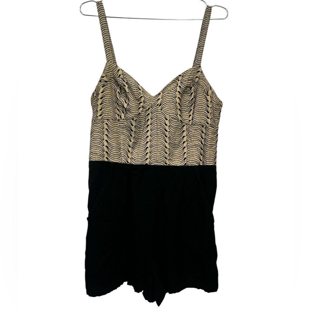 Anthropologie Lilka Black and Cream Sleeveless romper size medium - Picture 5 of 9